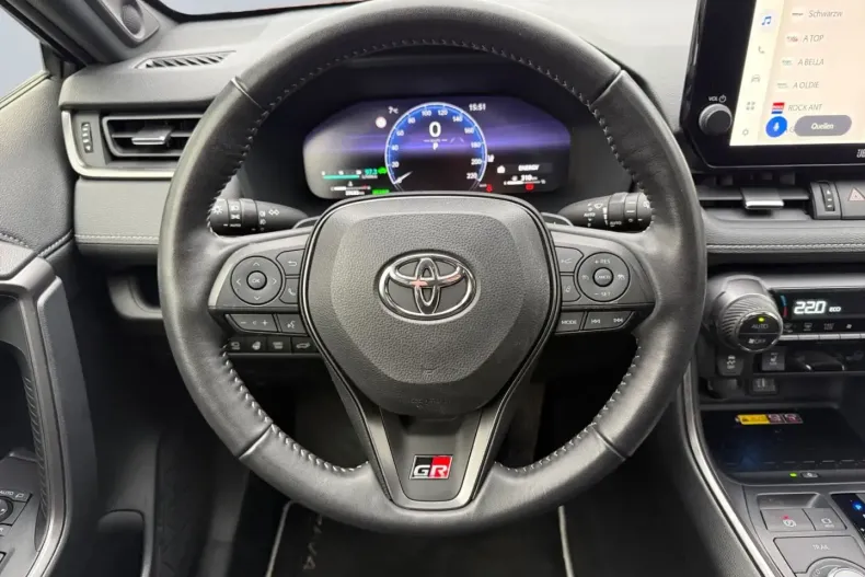 Toyota RAV4 din 2024 cu 20.680 km - oferta TOY194124 - foto 10