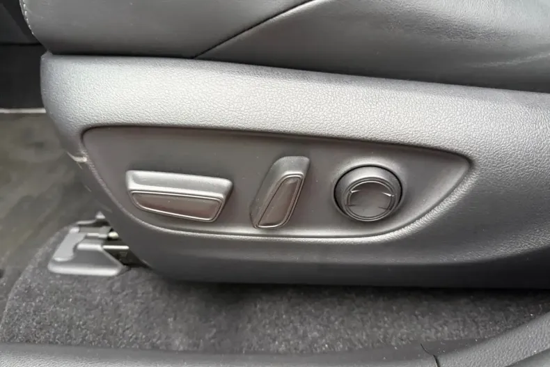 Toyota RAV4 din 2024 cu 20.680 km - oferta TOY194124 - foto 24