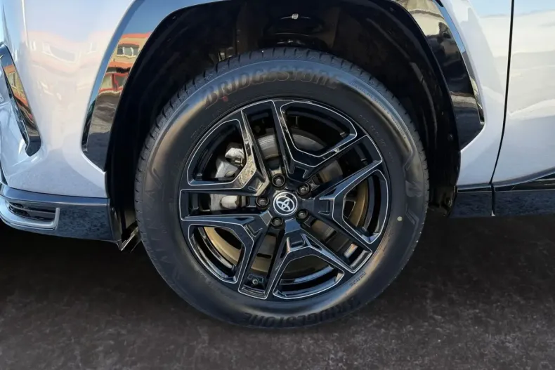 Toyota RAV4 din 2024 cu 38.244 km - oferta TOY194126 - foto 19