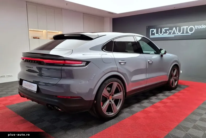 Porsche Cayenne din 2023 cu 33.900 km - oferta POR194129 - foto 7