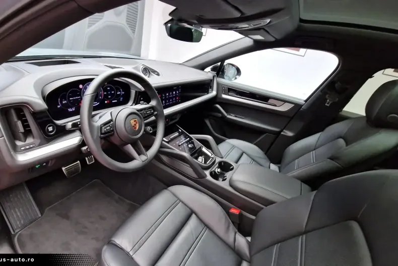 Porsche Cayenne din 2023 cu 33.900 km - oferta POR194129 - foto 9