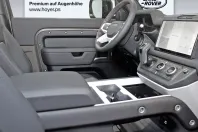 Land Rover Defender din 2025 cu 4.700 km - oferta LAN194130 - foto 4