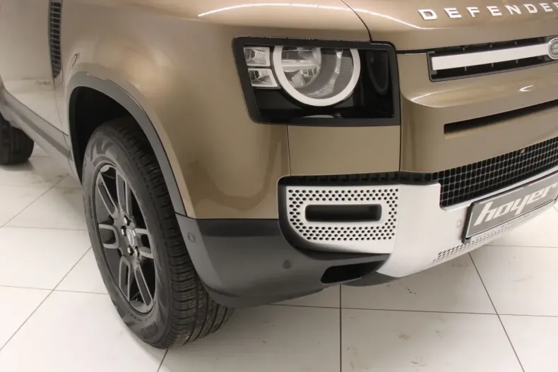 Land Rover Defender din 2025 cu 4.700 km - oferta LAN194130 - foto 10