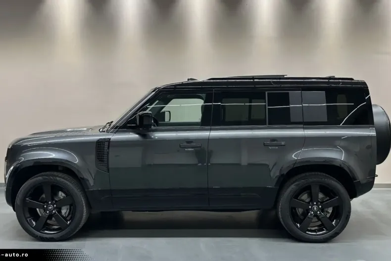 Land Rover Defender din 2025 cu 8.000 km - oferta LAN194131 - foto 4