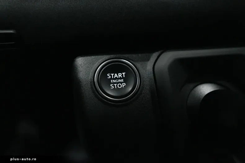 Land Rover Defender din 2023 cu 47.291 km - oferta LAN194134 - foto 16