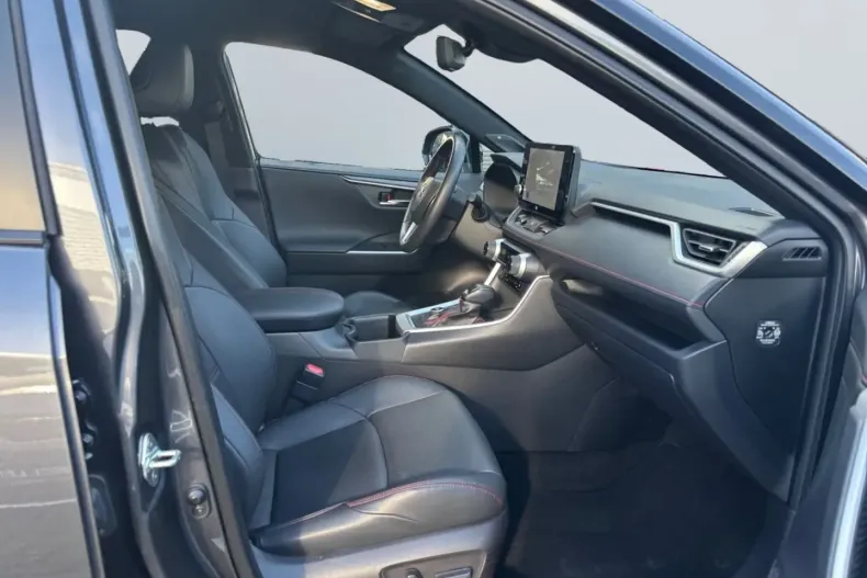 Toyota RAV4 din 2023 cu 70.292 km - oferta TOY194137 - foto 18