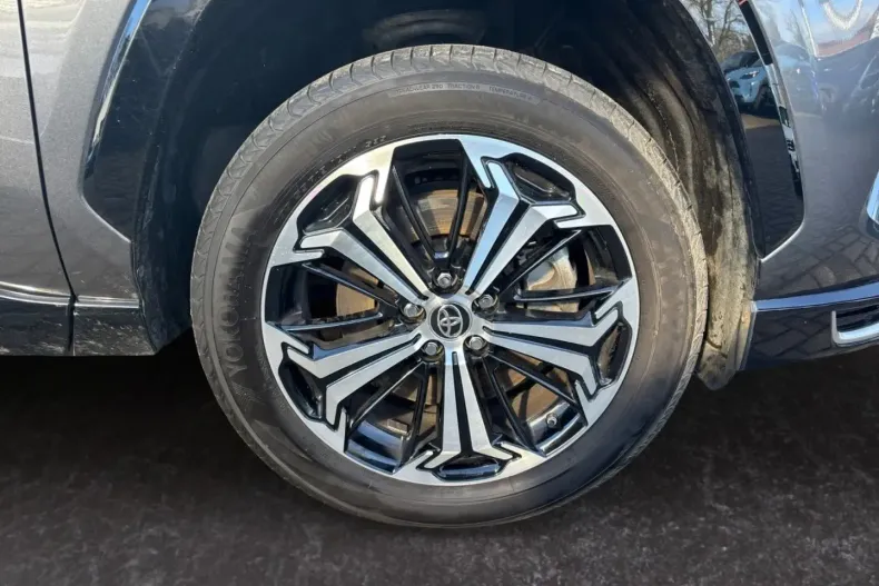 Toyota RAV4 din 2023 cu 70.292 km - oferta TOY194137 - foto 19