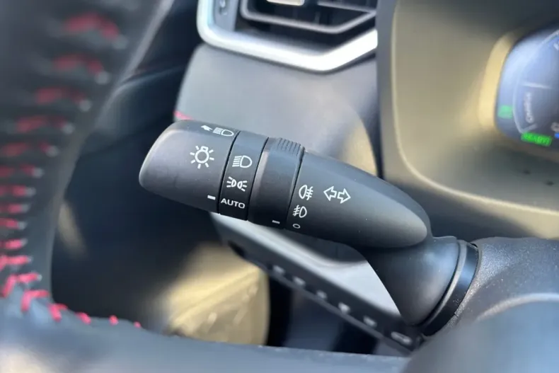 Toyota RAV4 din 2023 cu 70.292 km - oferta TOY194137 - foto 21