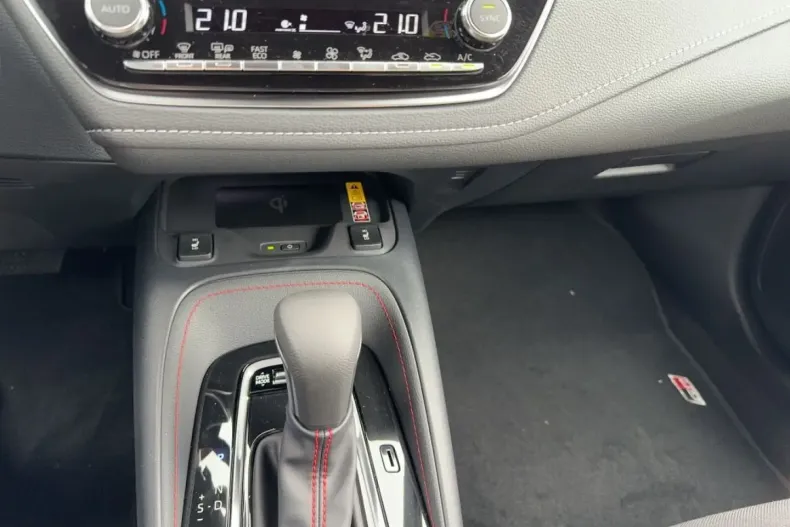 Toyota Corolla din 2024 cu 12.000 km - oferta TOY194140 - foto 13