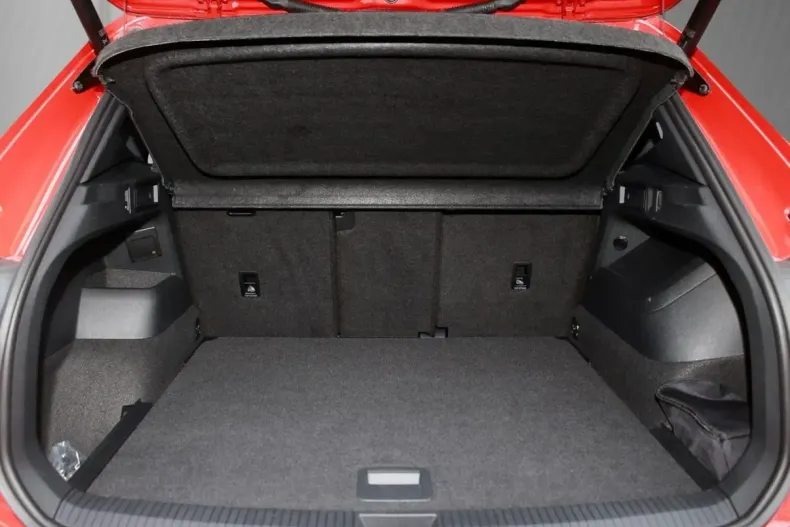 Volkswagen Tiguan din 2025 cu 17.930 km - oferta VOL194144 - foto 5