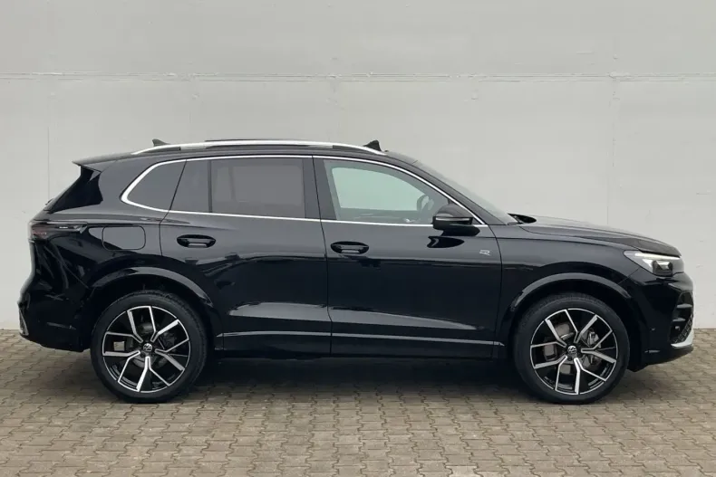 Volkswagen Tiguan din 2024 cu 17.996 km - oferta VOL194145 - foto 4
