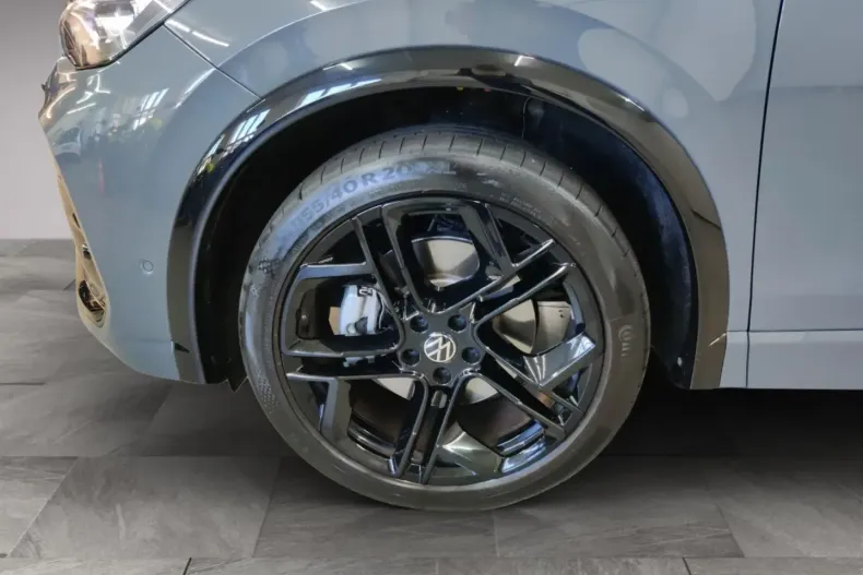 Volkswagen Tiguan din 2025 cu 13.510 km - oferta VOL194146 - foto 14