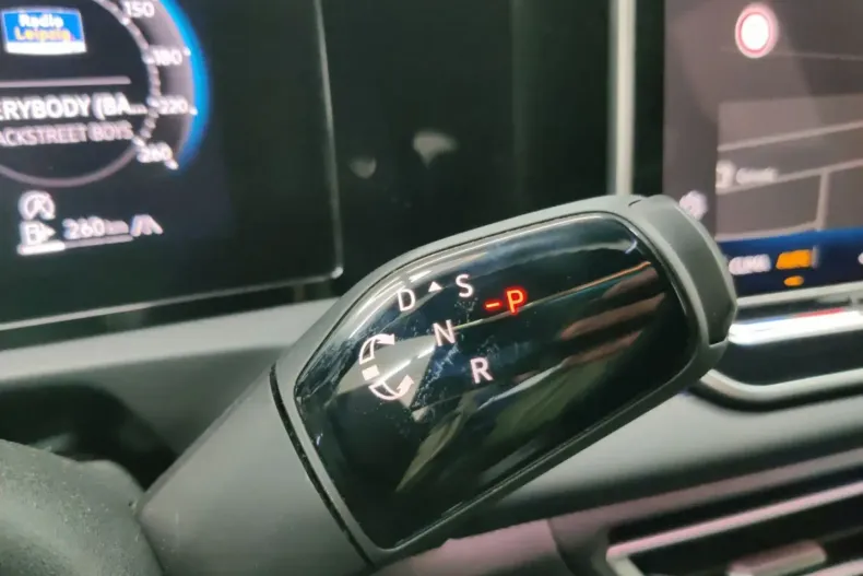 Volkswagen Tiguan din 2025 cu 13.510 km - oferta VOL194146 - foto 18