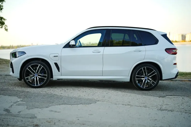BMW X5 (Seria X) din 2022 cu 49.000 km - oferta BMW194148 - foto 4