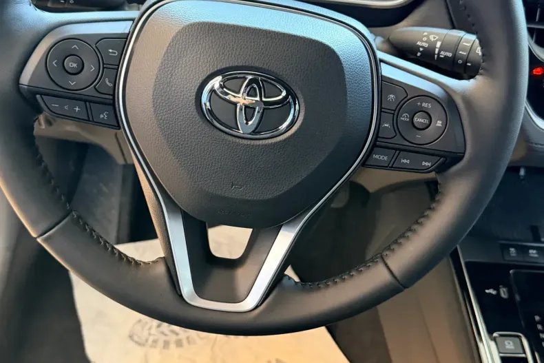 Toyota Corolla Cross din 2025 cu 5 km - oferta TOY194151 - foto 12