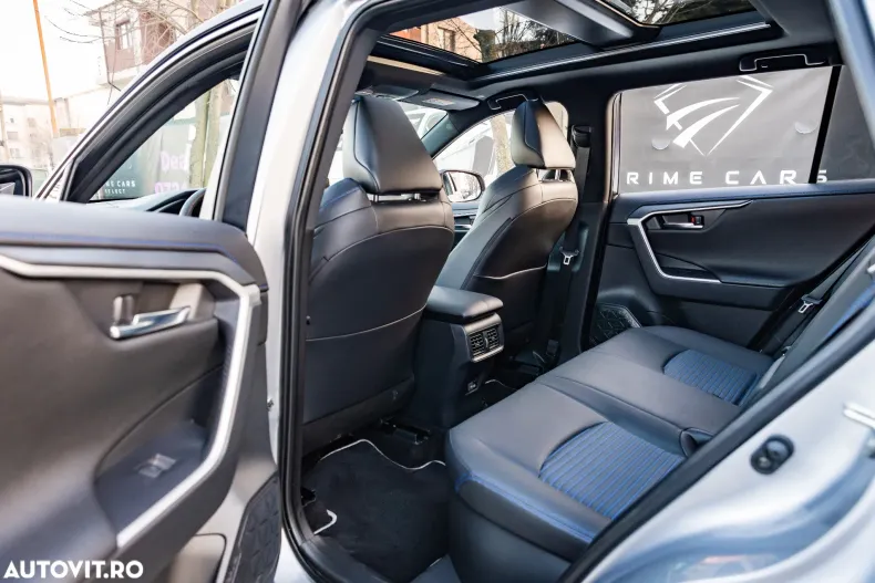 Toyota RAV4 din 2023 cu 14.600 km - oferta TOY194153 - foto 27