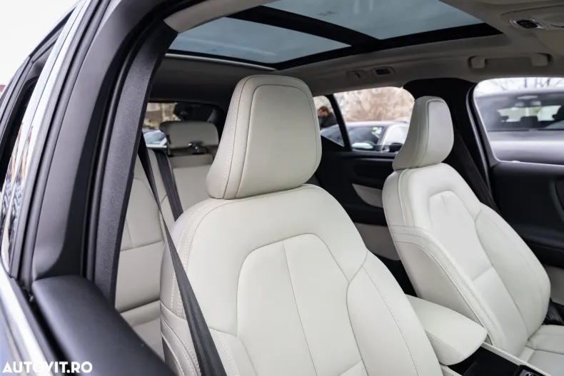 Volvo XC40 din 2021 cu 159.750 km - oferta VOL194155 - foto 3