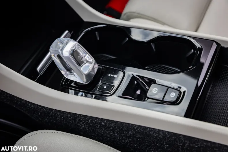 Volvo XC40 din 2021 cu 159.750 km - oferta VOL194155 - foto 5