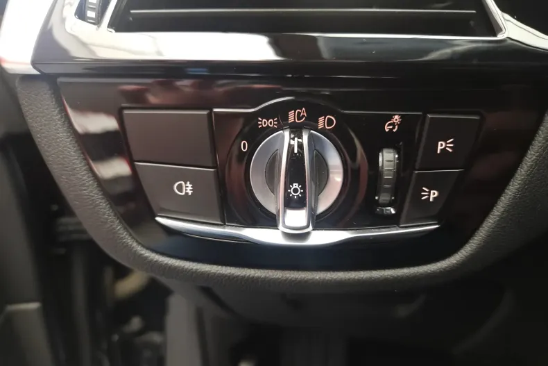 BMW 520d (Seria 5) din 2021 cu 114.000 km - oferta BMW194157 - foto 20