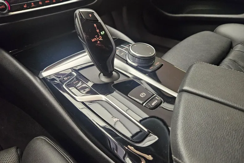 BMW 520d (Seria 5) din 2021 cu 114.000 km - oferta BMW194157 - foto 26