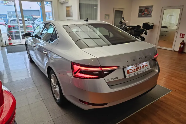 Skoda Superb din 2021 cu 89.400 km - oferta SKO194159 - foto 7
