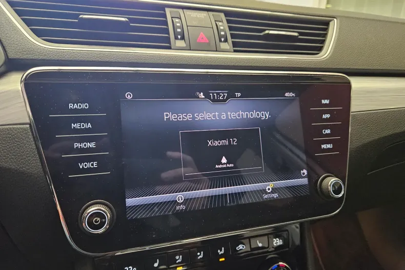 Skoda Superb din 2021 cu 89.400 km - oferta SKO194159 - foto 28