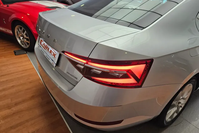 Skoda Superb din 2021 cu 89.400 km - oferta SKO194159 - foto 30
