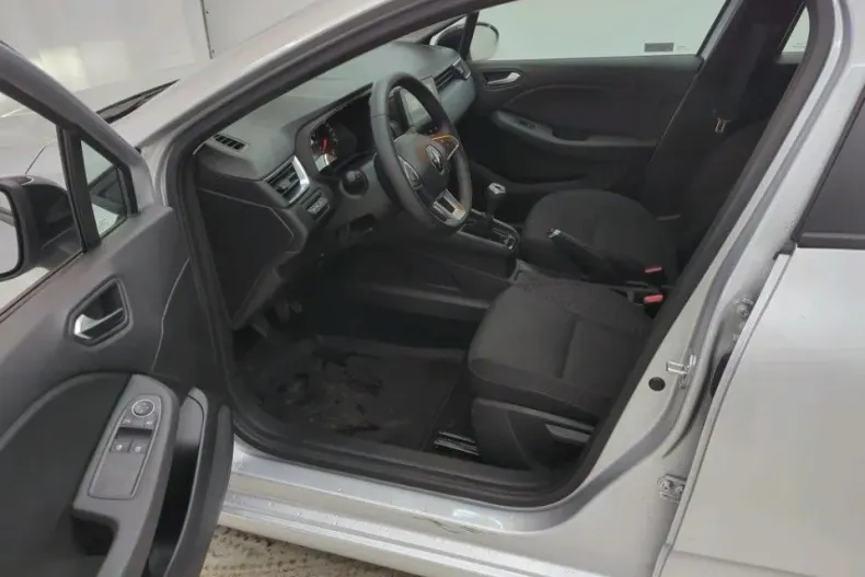 Renault Clio din 2022 cu 10.501 km - oferta REN194164 - foto 7