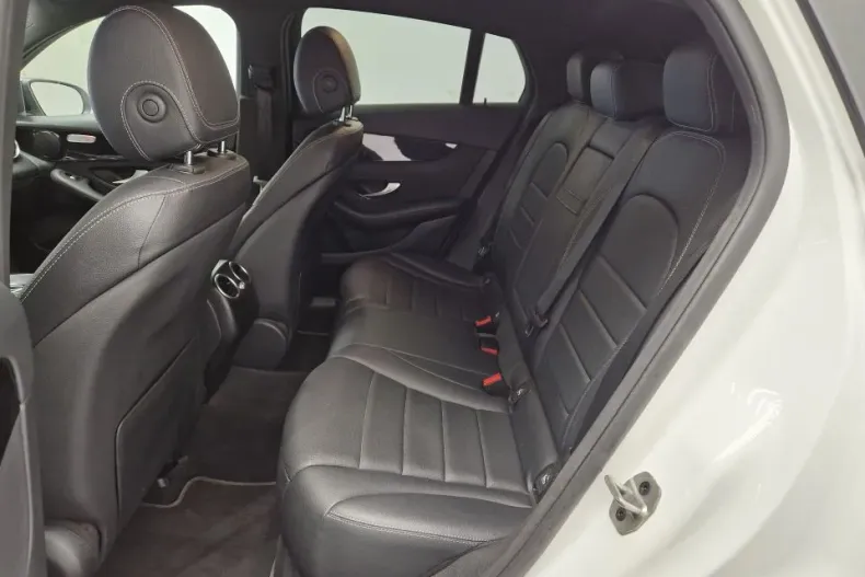 Mercedes-Benz GLC Coupe din 2022 cu 58.845 km - oferta MER194166 - foto 12