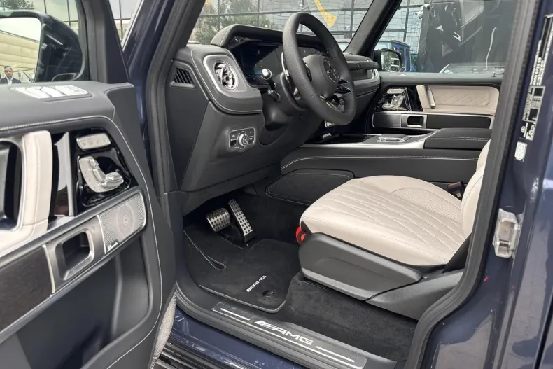 Mercedes-Benz G din 2025 cu 3.000 km - oferta MER194168 - foto 11