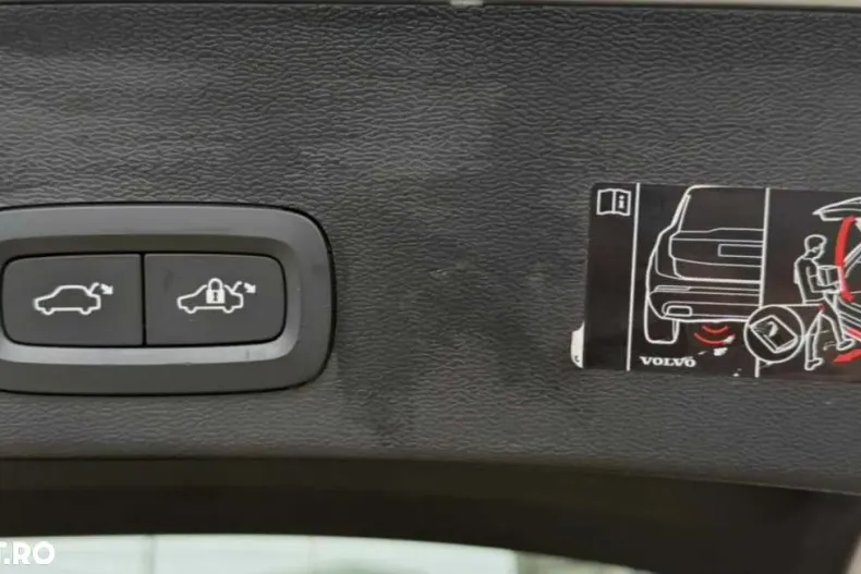 Volvo XC40 din 2020 cu 100.000 km - oferta VOL194169 - foto 14