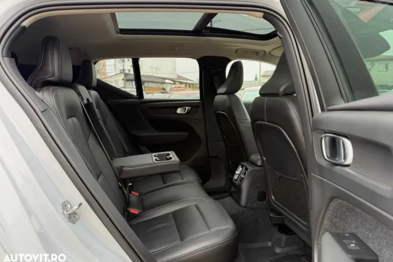 Volvo XC40 din 2020 cu 100.000 km - oferta VOL194169 - foto 20