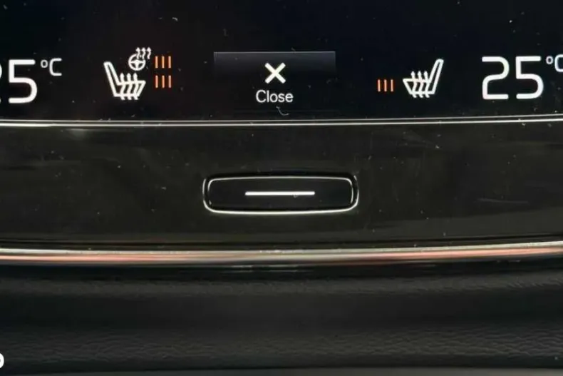 Volvo XC40 din 2020 cu 100.000 km - oferta VOL194169 - foto 25