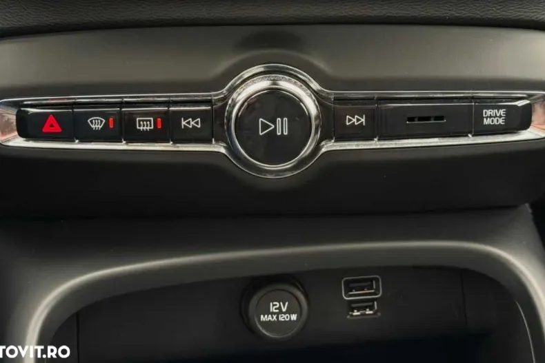 Volvo XC40 din 2020 cu 100.000 km - oferta VOL194169 - foto 26