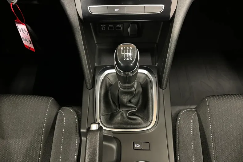 Renault Megane din 2022 cu 96.088 km - oferta REN194175 - foto 22
