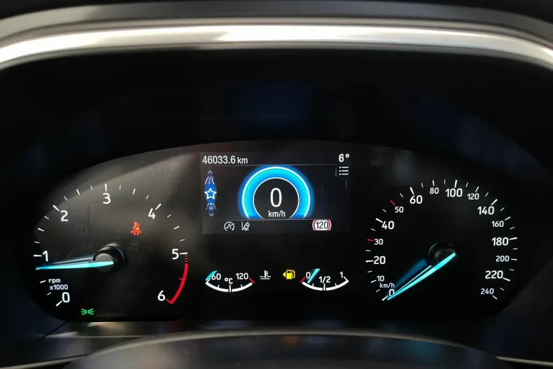 Ford Focus din 2021 cu 46.033 km - oferta FOR194184 - foto 27