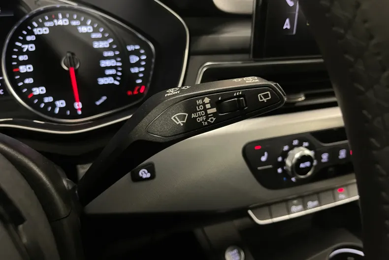 Audi A4 din 2022 cu 71.468 km - oferta AUD194186 - foto 24