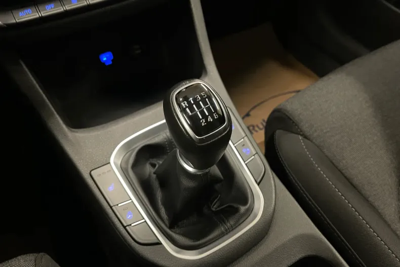Hyundai i30 din 2021 cu 79.092 km - oferta HYU194187 - foto 21