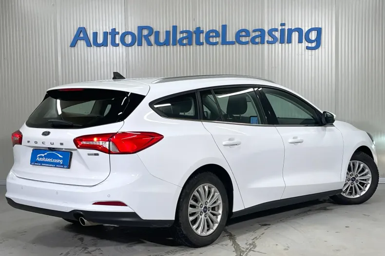 Ford Focus din 2021 cu 55.658 km - oferta FOR194188 - foto 3
