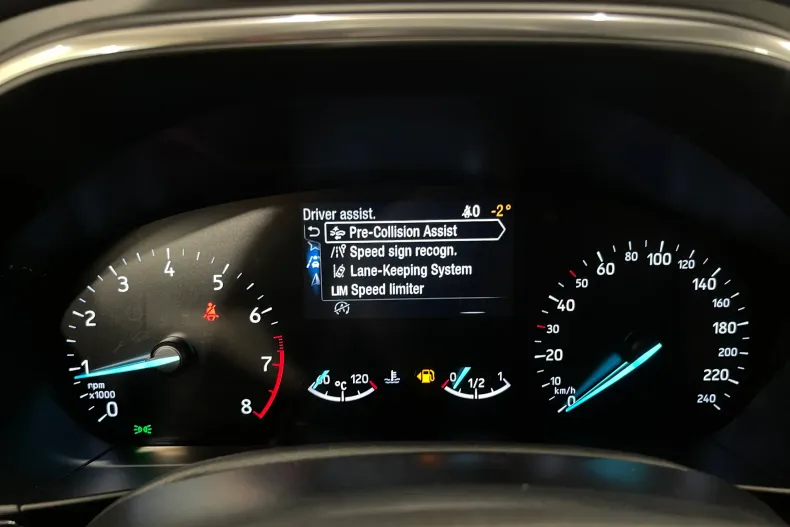 Ford Focus din 2021 cu 55.658 km - oferta FOR194188 - foto 26