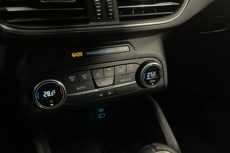 Ford Focus din 2022 cu 60.022 km - oferta FOR194189 - foto 16