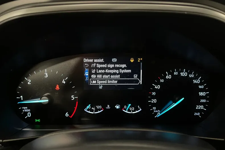 Ford Focus din 2022 cu 60.022 km - oferta FOR194189 - foto 23
