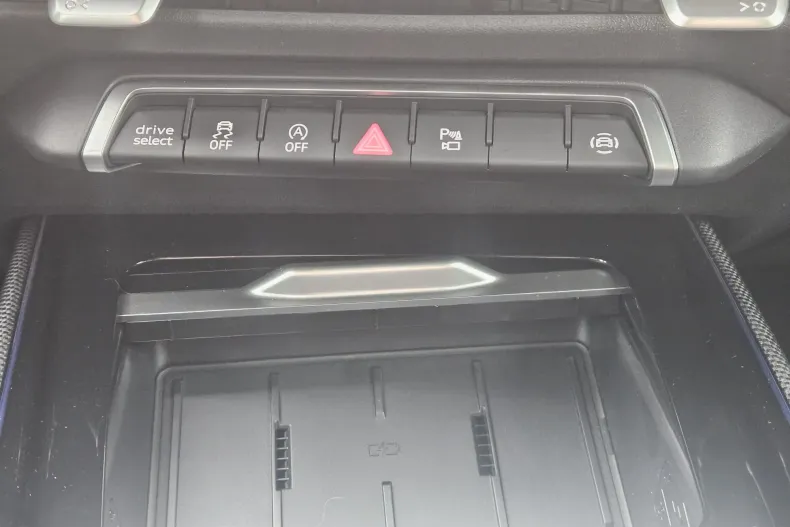 Audi Q3 din 2026 cu 100 km - oferta AUD194192 - foto 17