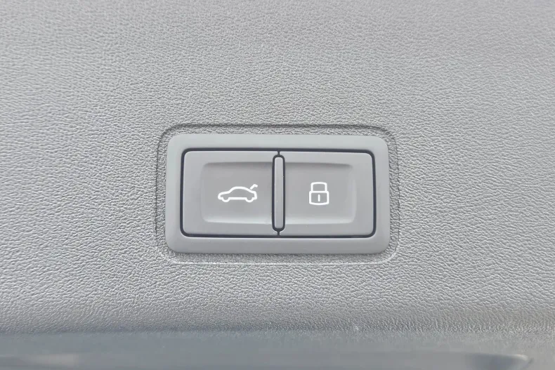 Audi Q3 din 2026 cu 100 km - oferta AUD194192 - foto 21