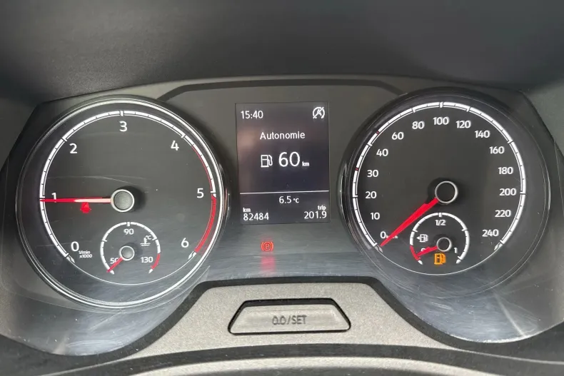 Volkswagen Transporter din 2024 cu 82.480 km - oferta VOL194196 - foto 16