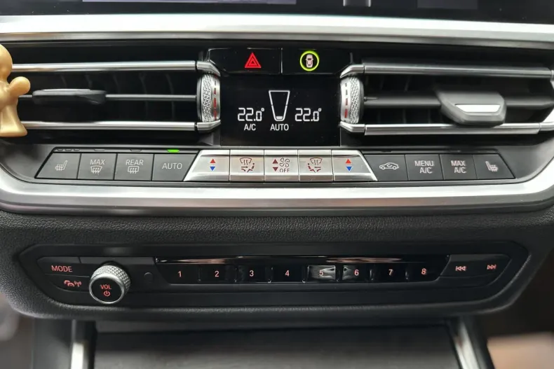 BMW 320i (Seria 3) din 2020 cu 119.000 km - oferta BMW194199 - foto 22
