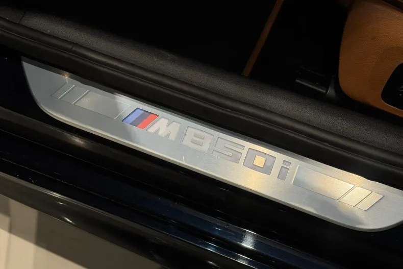 BMW M8 (Seria 8) din 2020 cu 98.153 km - oferta BMW194205 - foto 34