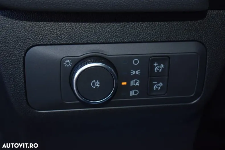 Ford Kuga din 2025 cu 1 km - oferta FOR194208 - foto 16