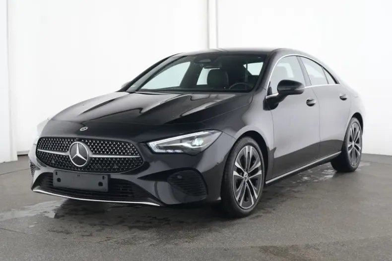 Mercedes-Benz CLA (Clasa CLA) din 2025 cu 19.240 km - oferta MER194214 - foto 1