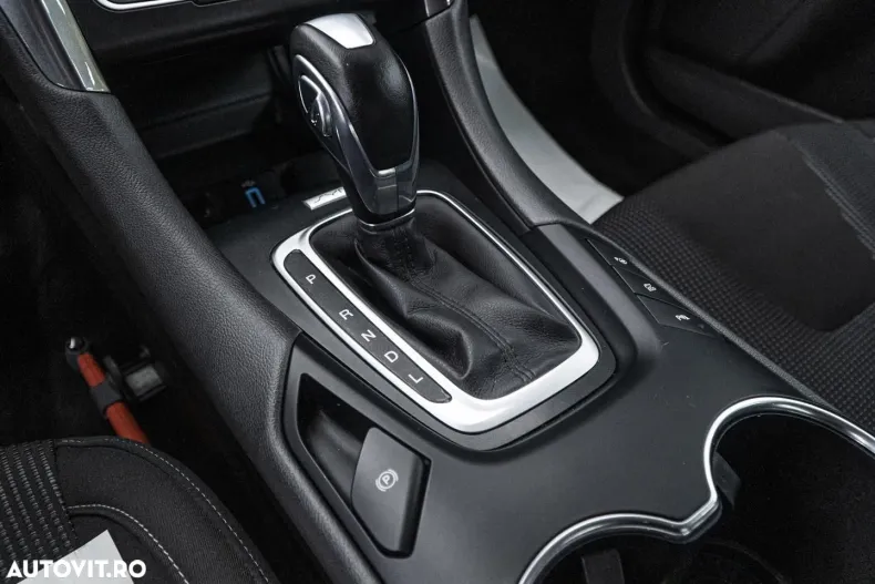 Ford Mondeo din 2020 cu 113.000 km - oferta FOR194215 - foto 29
